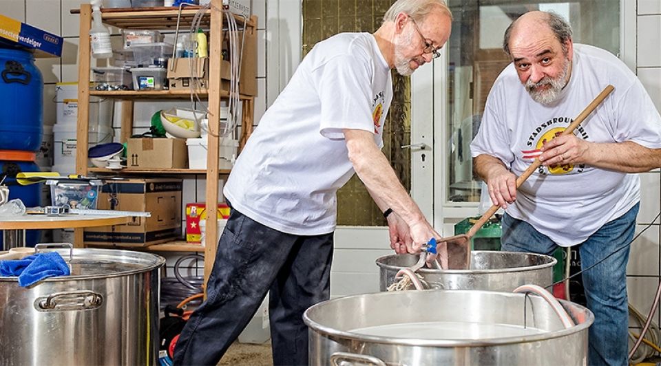 samen zijn.....is bier maken